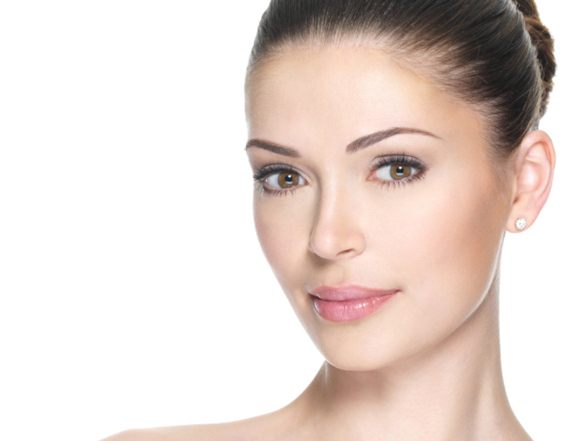 طرق طبيعية لإزالة شعر الوجه بدون ألم